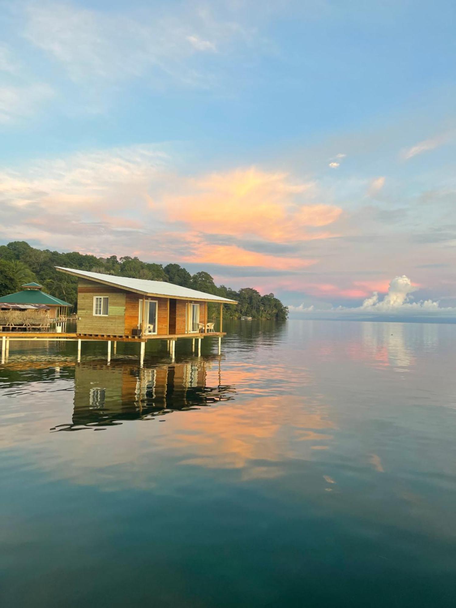 Ponci'S Gate To Gaia Holistic Center Otel Bocas Town Dış mekan fotoğraf